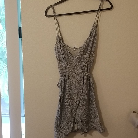 Dresses & Skirts - S baby blue Yireh mini wrap dress